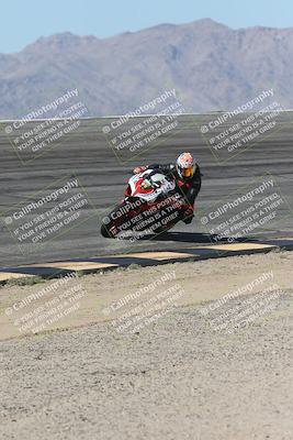 media/Oct-13-2025-Moto Forza (Mon) [[a66d839500]]/4-C Group/Session 2 (Bowl)/